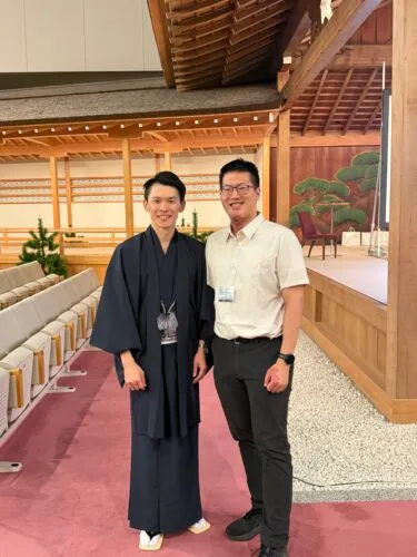 與講者合照、講座現場簡報畫面