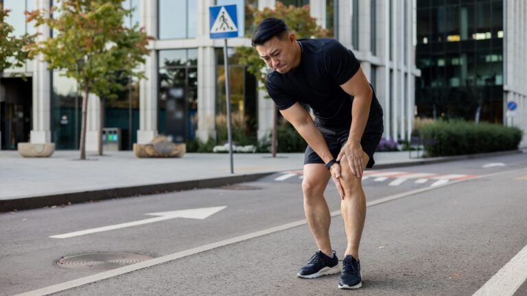 跑步膝蓋外側痛是髂脛束症候群嗎?多久會好、要停跑多久